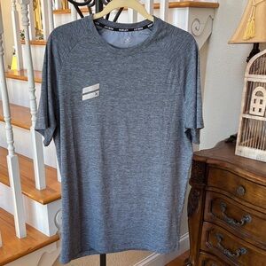 Hurley Men's Blue Athletic Shirt Size Large